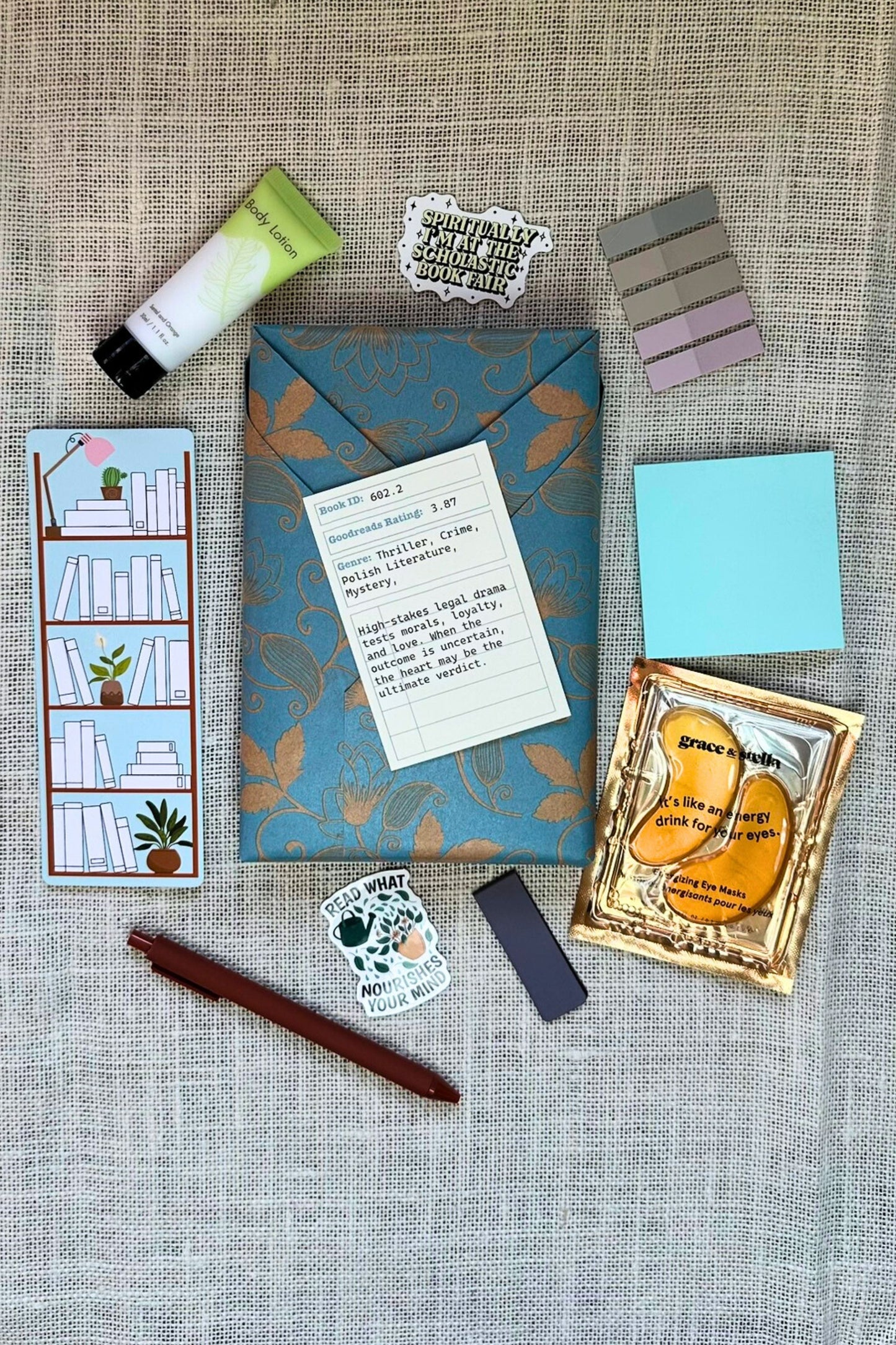 Book Lover Gift Box – Surprise Book with Spa Set